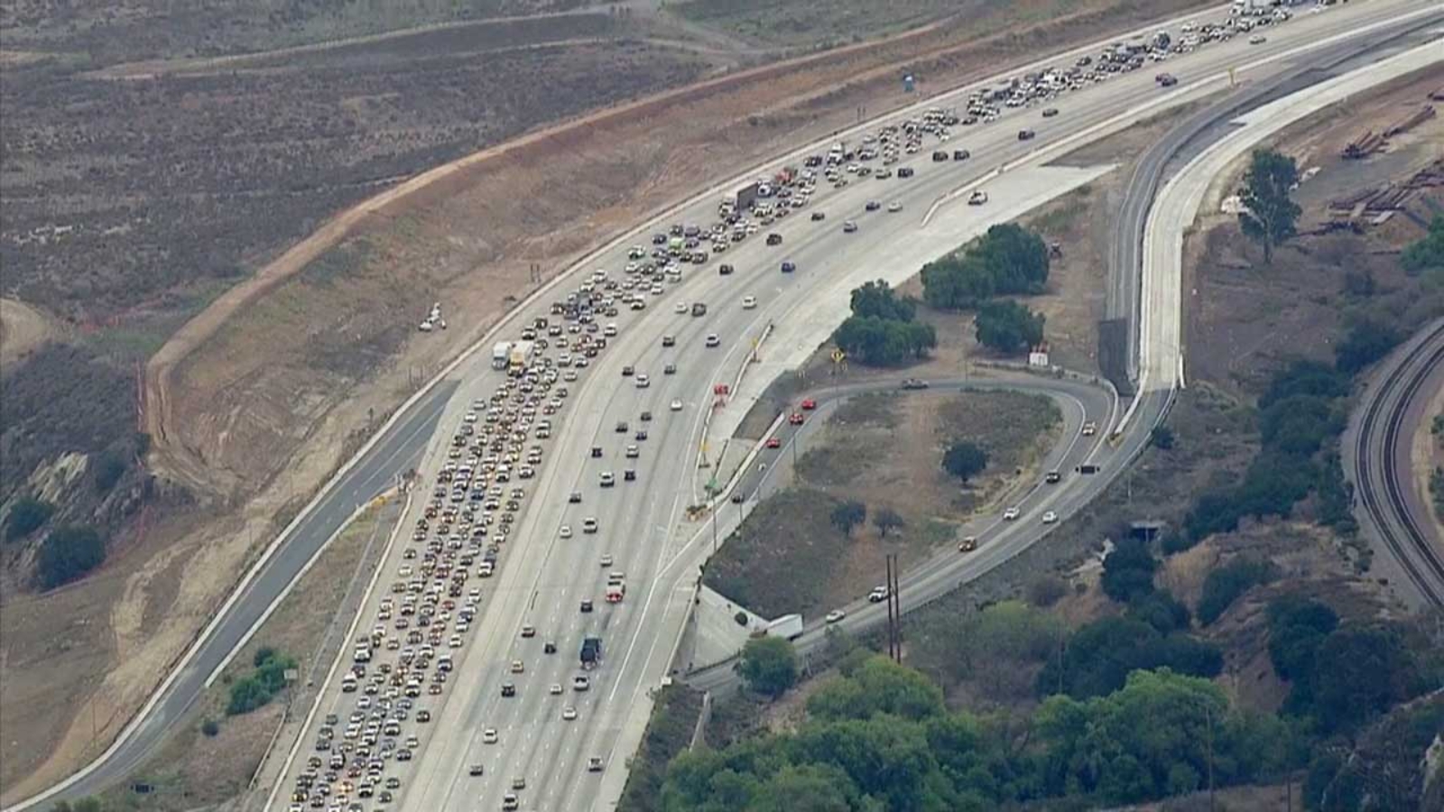 Storm damage shuts lanes on WB 91 Fwy in Corona ABC7 Los Angeles