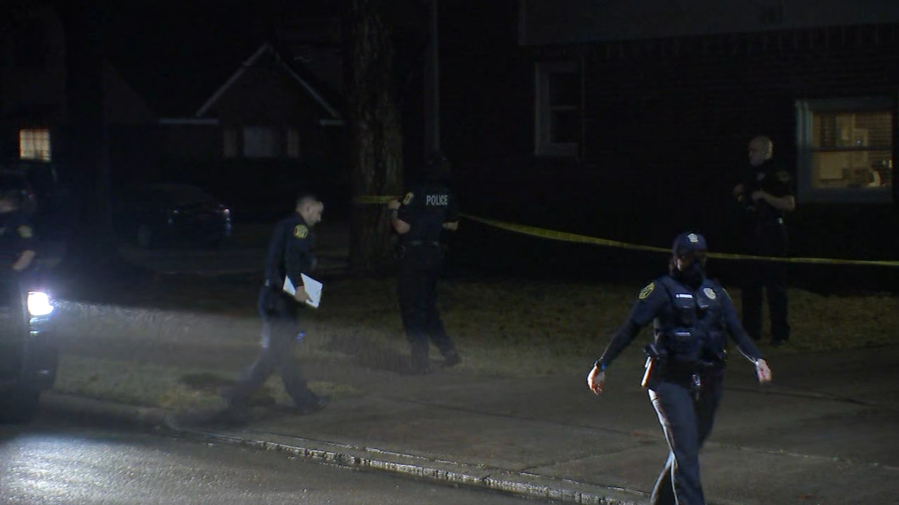 Man tries to break into Sugar Land home; shot by woman inside