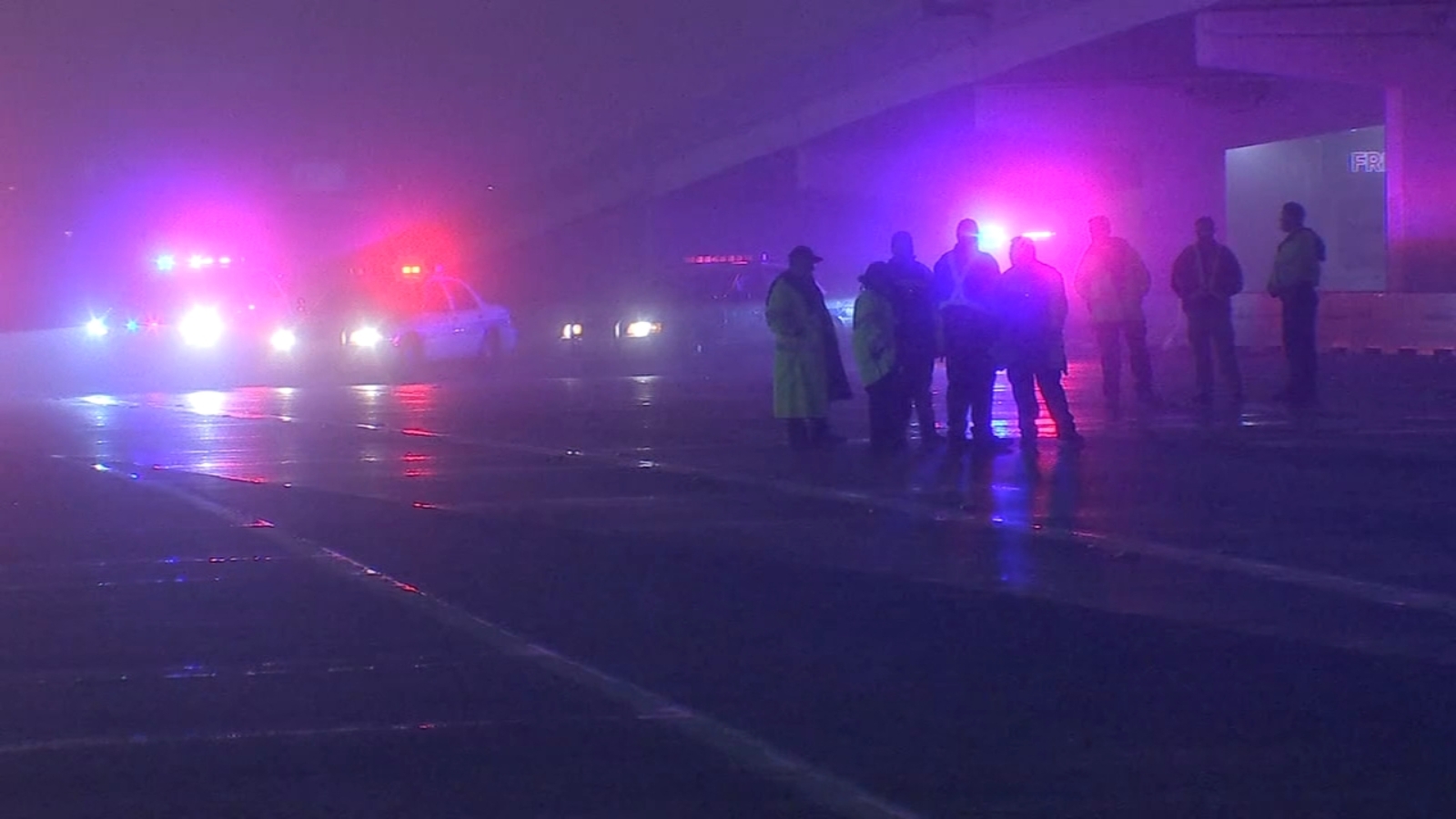 Man dies after falling out of the back of a pickup truck on Gulf Freeway - Vimarsana News