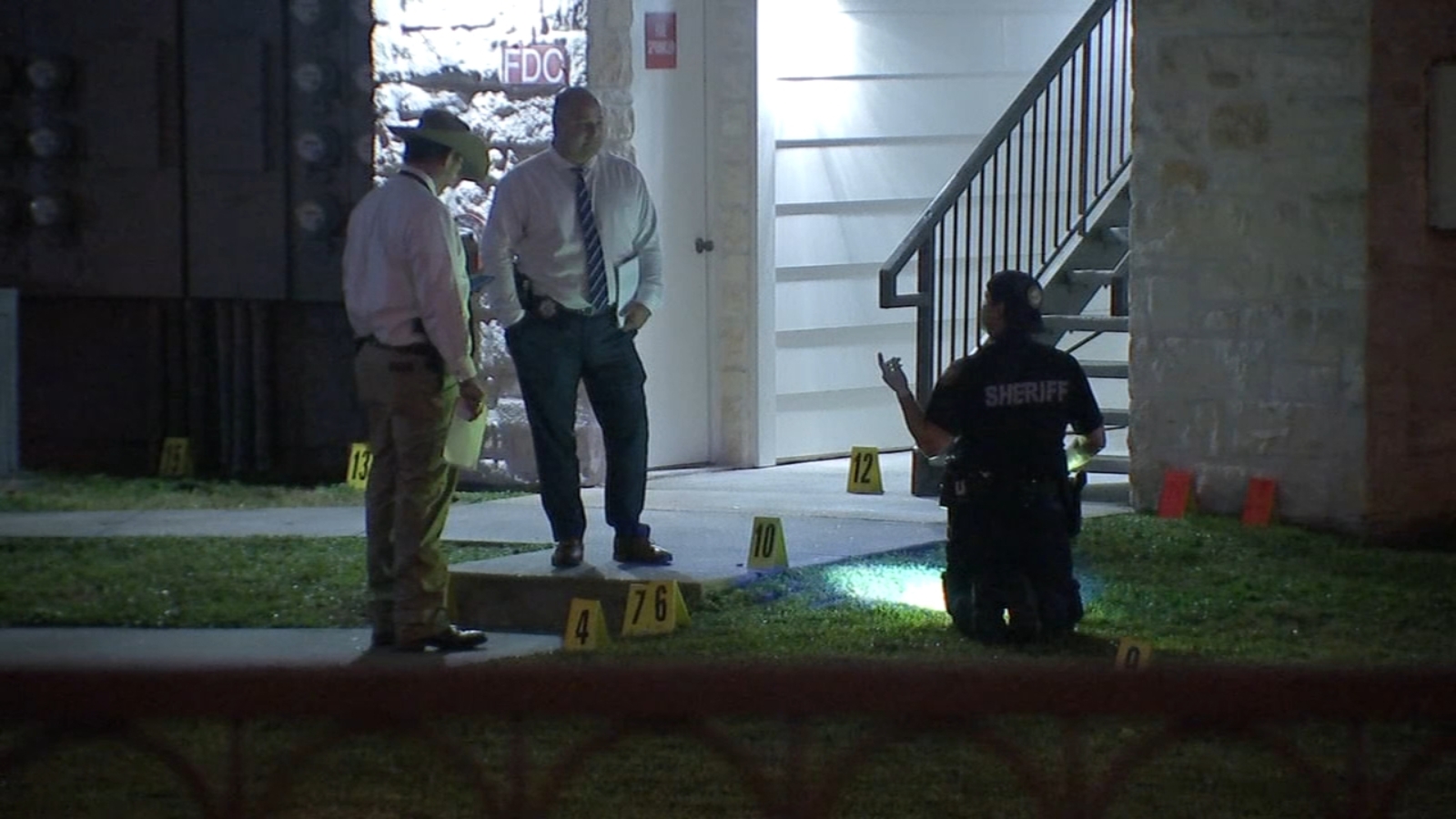 Man shot to death outside his northwest Houston apartment after ...