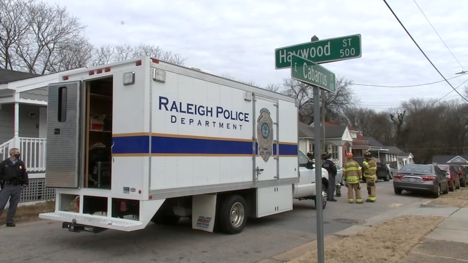 Raleigh grenade: Homeowner on East Cabarrus Street finds grenade while doing yard work; 3 homes evacuated - Vimarsana News