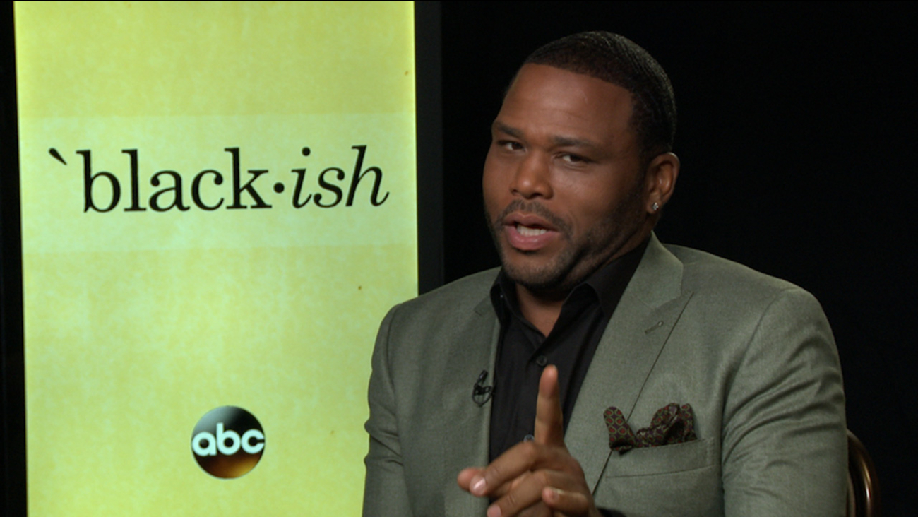 Learn how to survive awkward family moments with 'Blackish' and 'The