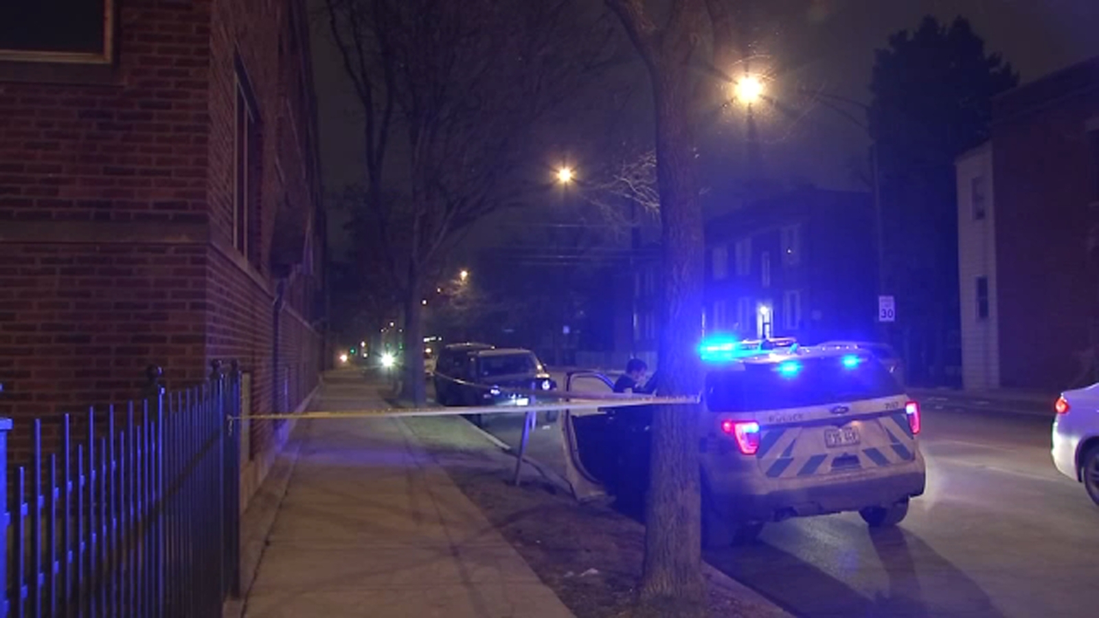 Chicago shooting: Man, 5-year-old girl shot in Gresham neighborhood on South Side - Vimarsana News